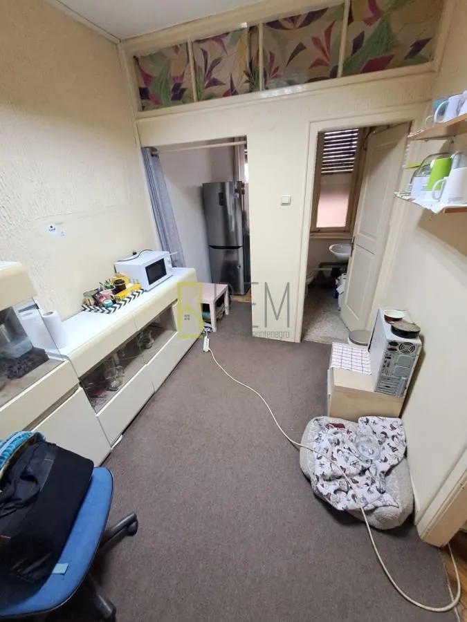 Prodaja, jednosoban stan, 32m², Centar, Podgorica
