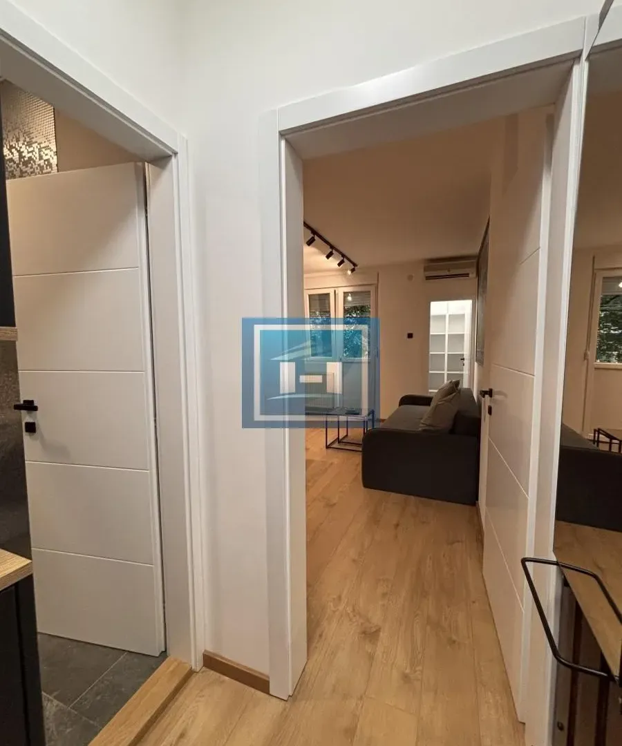 Rent, studio apartment, 23m², Strelište, Jagodina