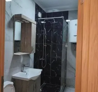 Izdavanje, poslovni prostor, 40m², Pobrežje, Podgorica - image 6