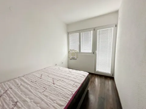 Izdavanje, jednosoban stan, 47m², Tuški Put, Podgorica - image 7