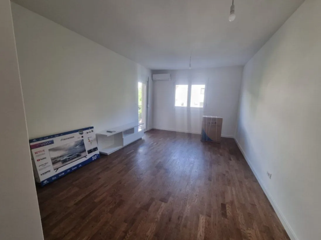 Rent, one bedroom apartment, 46m², Stari Aerodrom, Podgorica