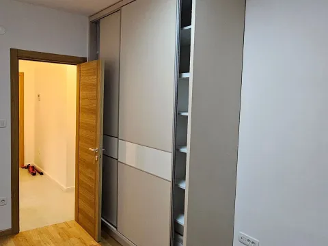 Rent, two bedroom apartment, 61m², Tološi, Podgorica - image 3