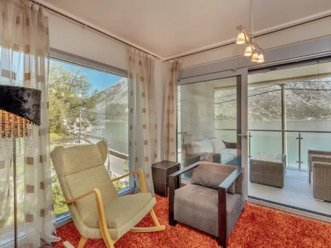 Sale, two bedroom apartment, 100m², Stoliv, Kotor - image 8