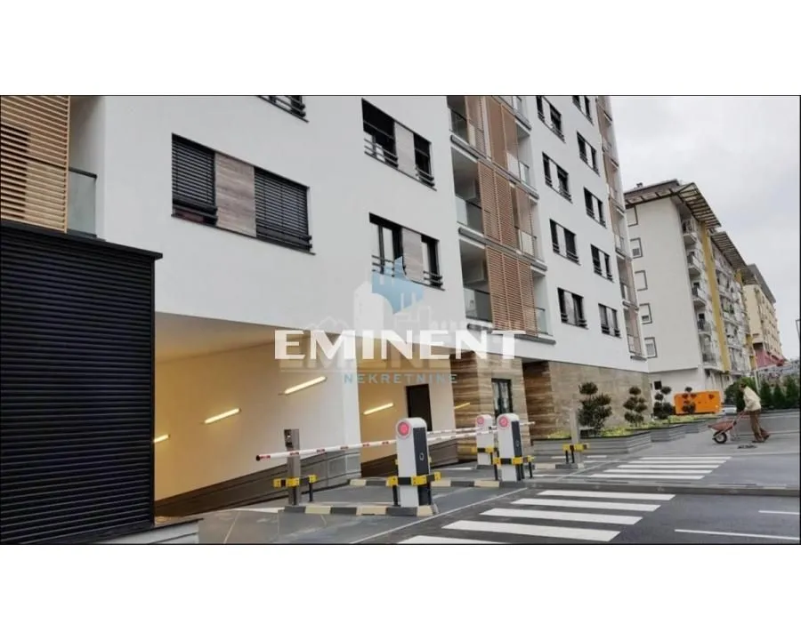 Izdavanje, stan, 37m², Novi Beograd Blok 63, Novi Beograd Sve Podlokacije