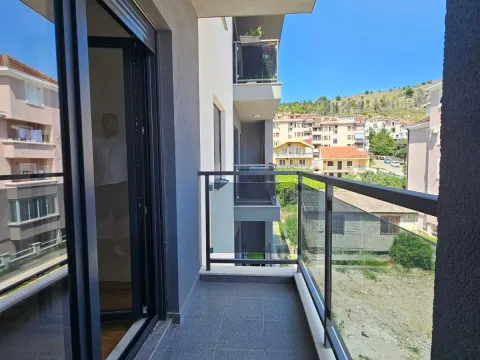 Izdavanje, jednosoban stan, 50m², Momišići, Podgorica - image 2