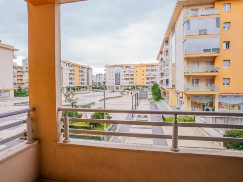 Rent, three bedroom apartment, 110m², City Kvart, Podgorica - image 16