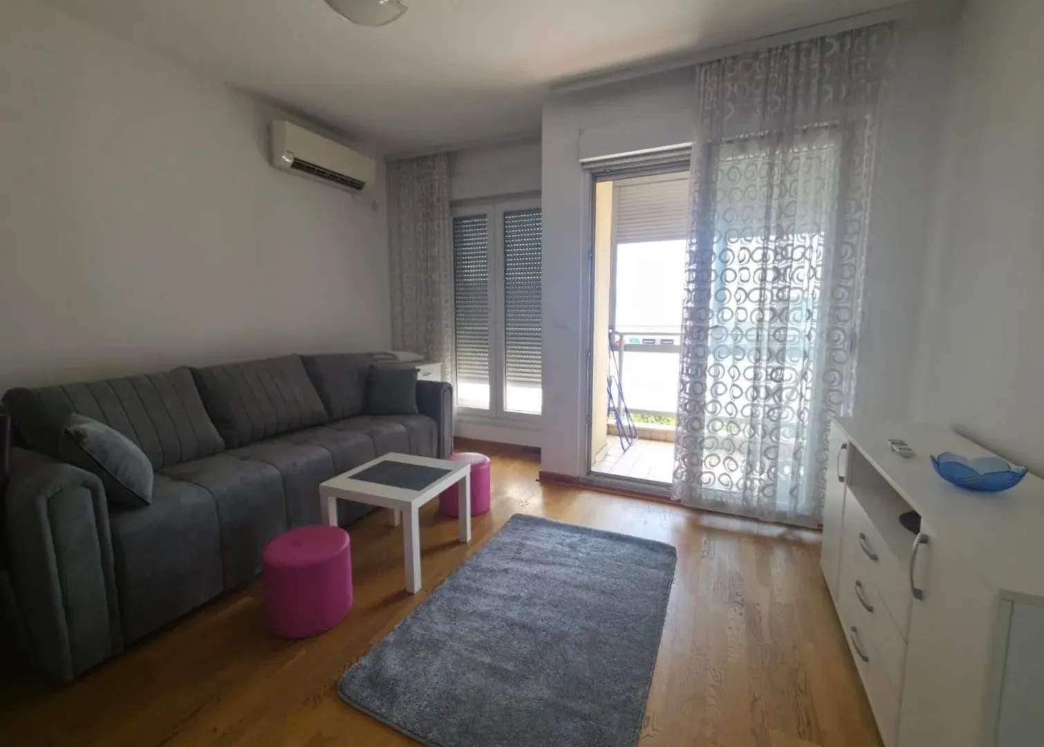 Izdavanje, garsonjera, 27m², City Kvart, Podgorica