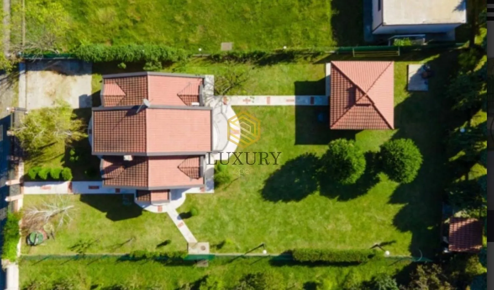 Rent, house, 200m², Rogami, Podgorica