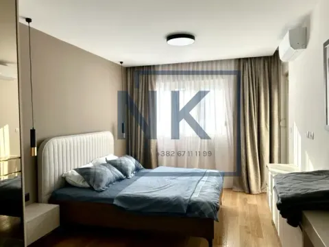 Rent, two bedroom apartment, 108m², Central Point, Podgorica - image 11