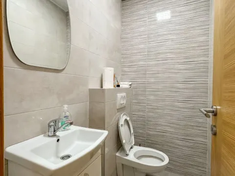 Rent, office space, 118m², Centar, Podgorica - image 8