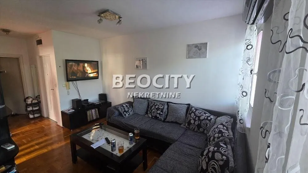 Prodaja, stan, 50m², Karaburma, Palilula Sve Podlokacije