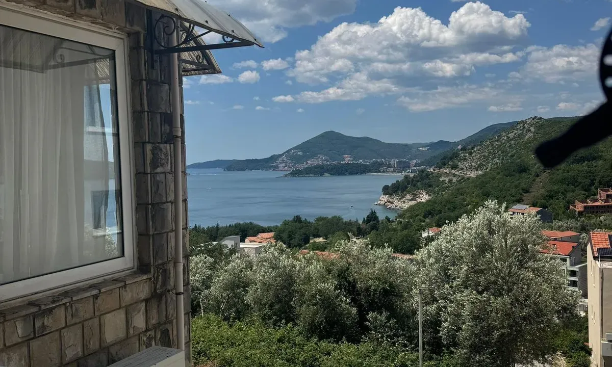 Sale, two bedroom apartment, 50m², Pržno, Budva