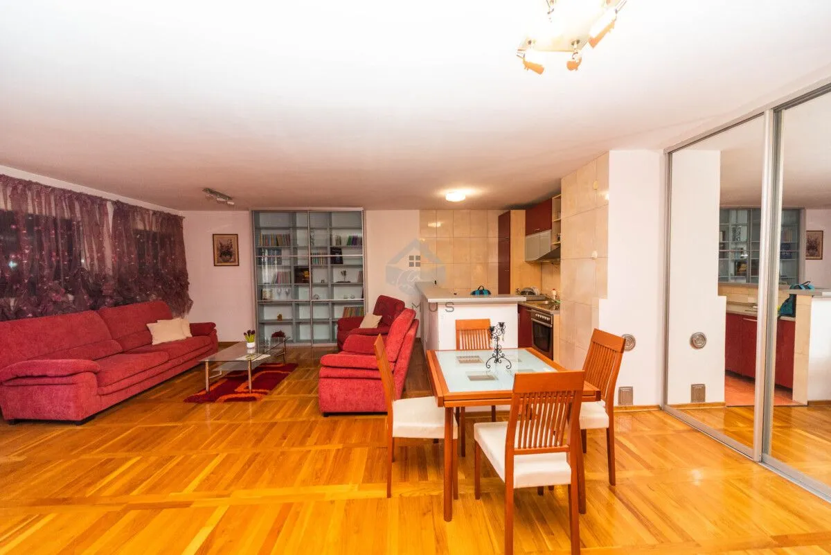 Rent, one bedroom apartment, 70m², Centar, Podgorica