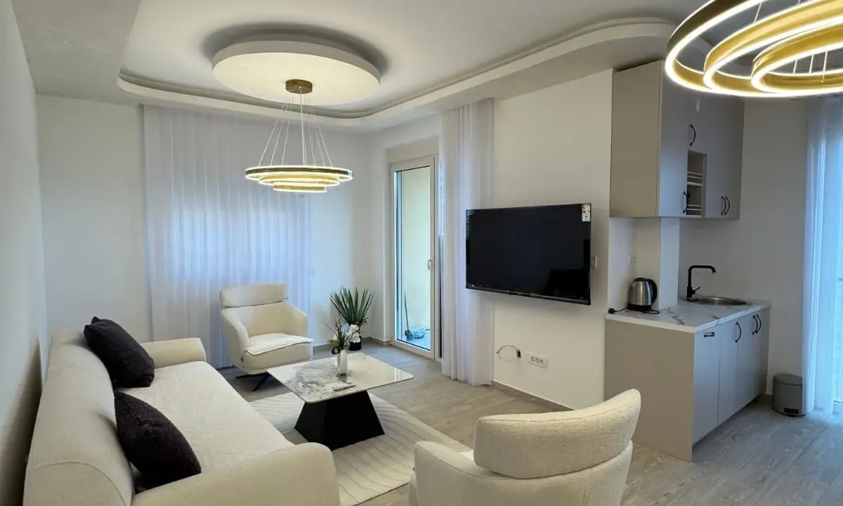 Sale, two bedroom apartment, 74m², Bečići, Budva