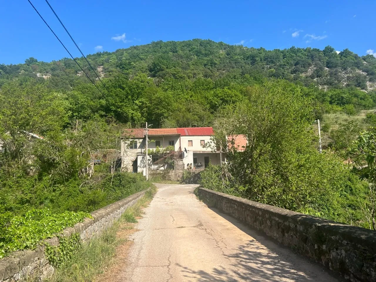 Prodaja, kuća, 39m², Bioče, Podgorica
