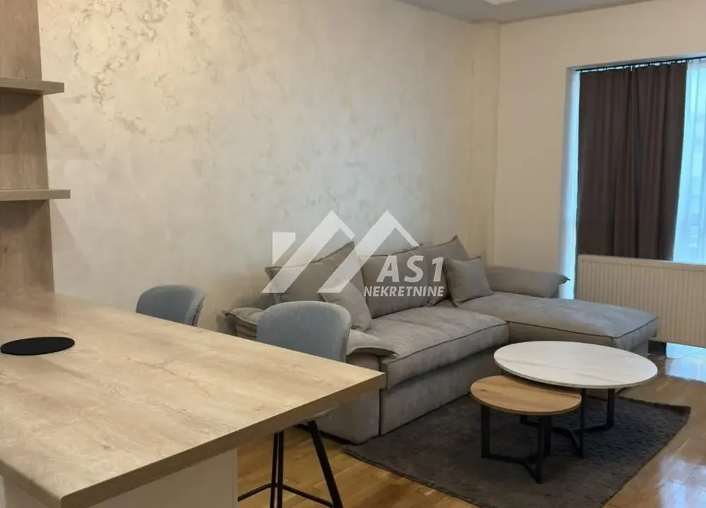 Izdavanje, jednosoban stan, 37m², Novi Sad Sve Podlokacije, Novi Sad
