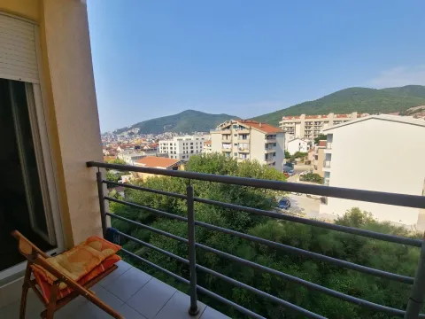 Izdavanje, jednosoban stan, 36m², Budva, Crna Gora - image 6