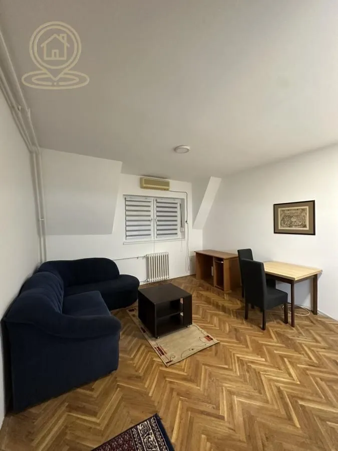 Izdavanje, dvosoban stan, 43m², Adamovićevo Naselje, Novi Sad Sve Podlokacije