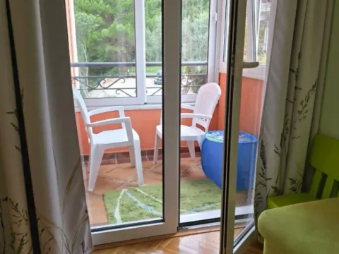 Sale, two bedroom apartment, 82m², Petrovac, Budva - image 11
