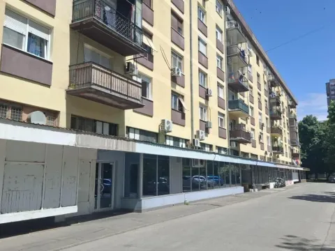 Poslovni prostor in Železnička Stanica