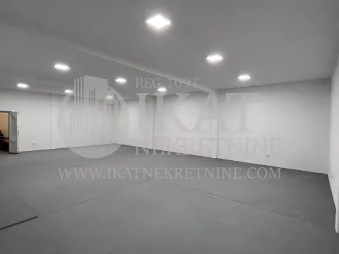 Rent, office space, 300m², Zemun Sve Podlokacije, Beograd