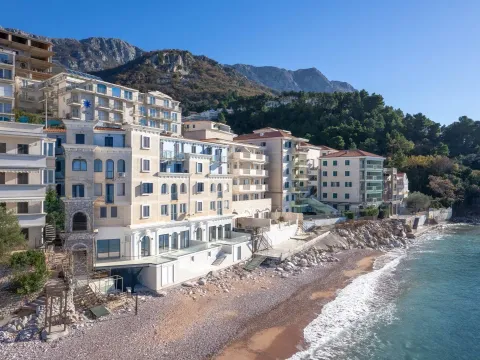 Sale, three bedroom apartment, 222m², Sveti Stefan, Budva - image 15