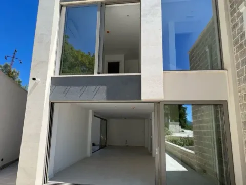 Sale, house, 286m², Donja Lastva, Tivat - image 9