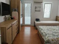 Izdavanje, jednosoban stan, 39m², Sveti Stefan, Budva - image 7