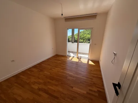 Prodaja, jednosoban stan, 55m², Sutomore, Bar - image 5