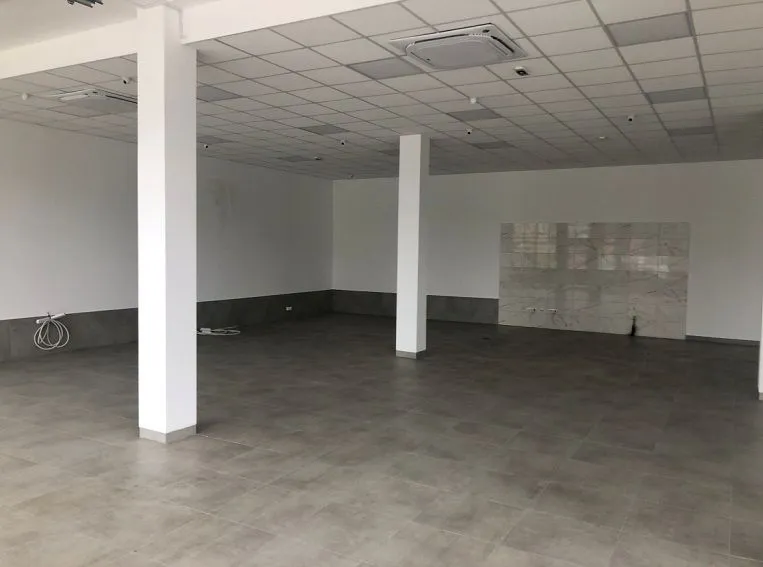 Rent, office space, 260m², Galenika, Beograd