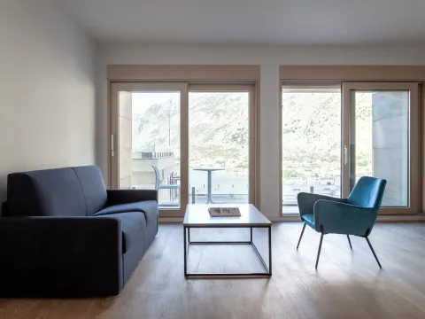 Sale, apartment, 136m², Kotor, Crna Gora