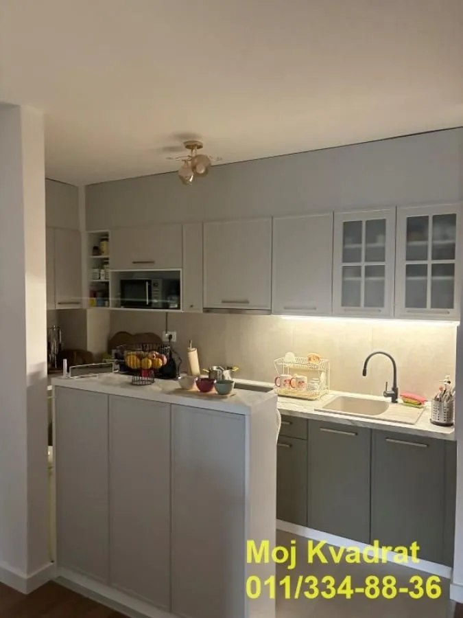 Rent, three bedroom apartment, 95m², Zemun Gornji Grad, Zemun Sve Podlokacije