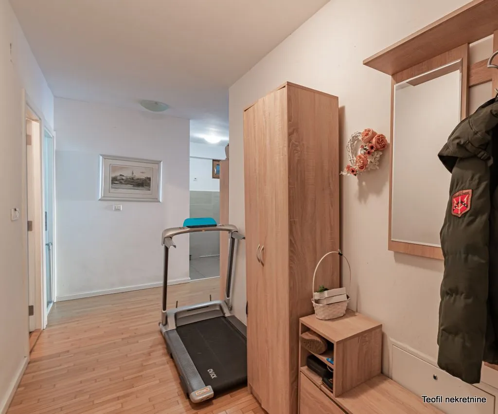 Sale, three bedroom apartment, 75m², Zemun Sve Podlokacije, Beograd