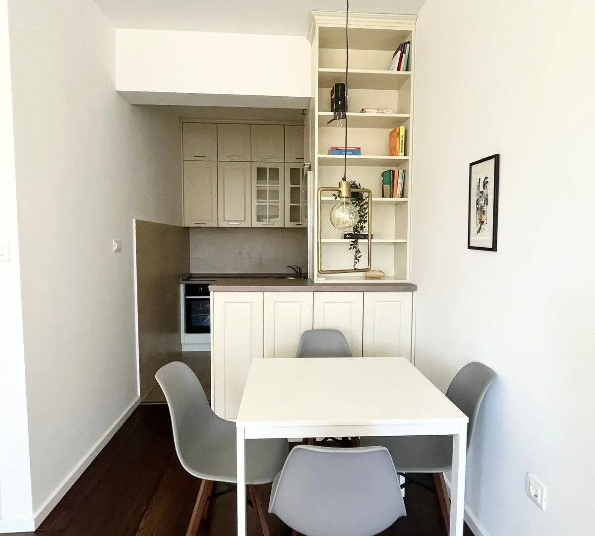 Izdavanje, jednosoban stan, 50m², Vezirov Most, Podgorica
