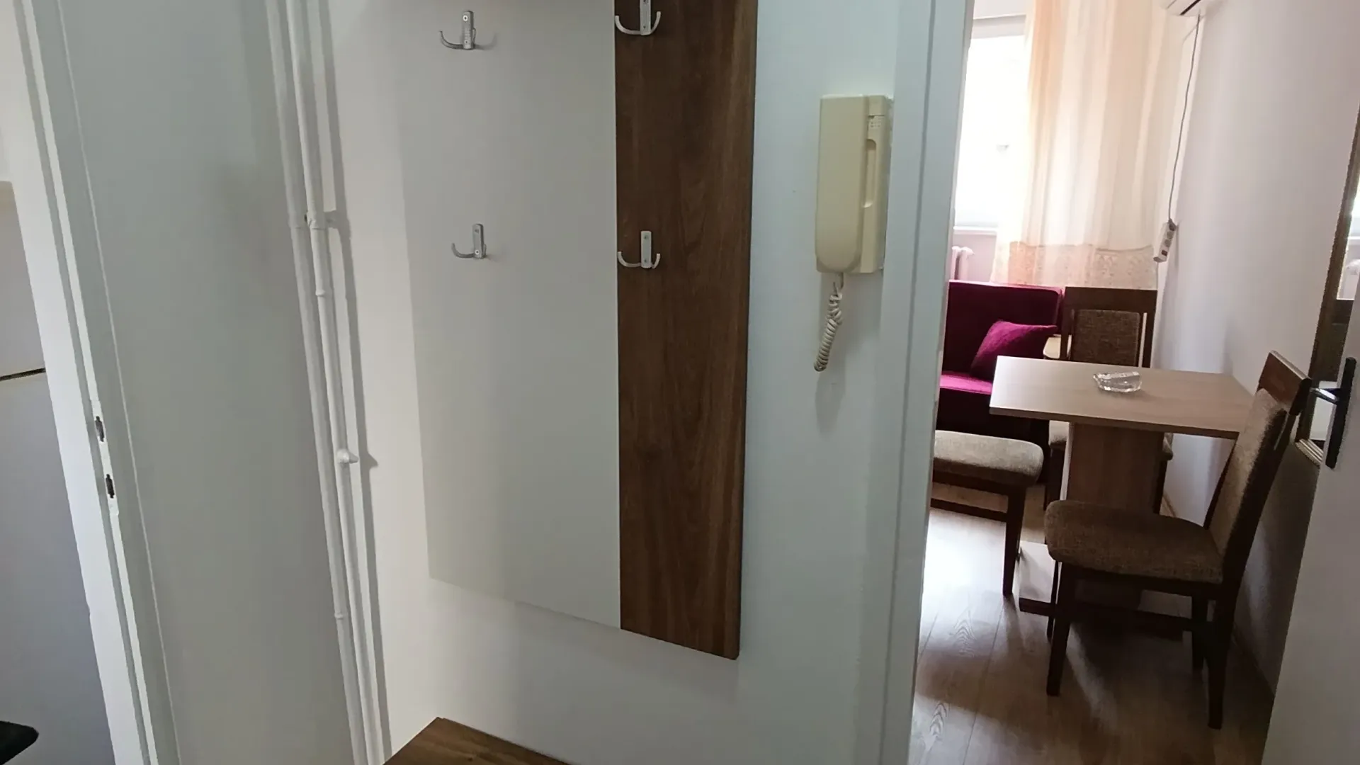 Izdavanje, jednosoban stan, 23m², Vračar Hram, Vračar Sve Podlokacije