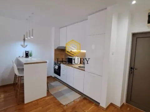 Rent, one bedroom apartment, 49m², Pržno, Budva - image 4