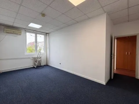 Izdavanje, poslovni prostor, 202m², Tošin bunar, Novi Beograd Sve Podlokacije - image 6