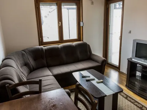 Rent, two bedroom apartment, 33m², Ljubović, Podgorica - image 1