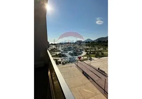 Izdavanje, jednosoban stan, 65m², Centar, Bar - image 8