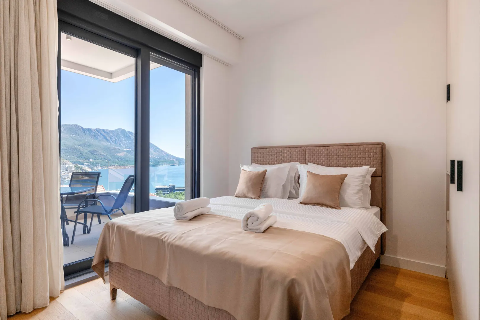 Izdavanje, jednosoban stan, 41m², Bečići, Budva
