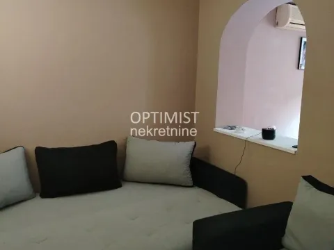 Prodaja, kuća, 110m², Centar Sve Podlokacije, Beograd - image 2