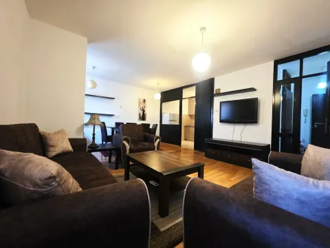 Rent, apartment, 59m², Blok 5, Podgorica - image 1