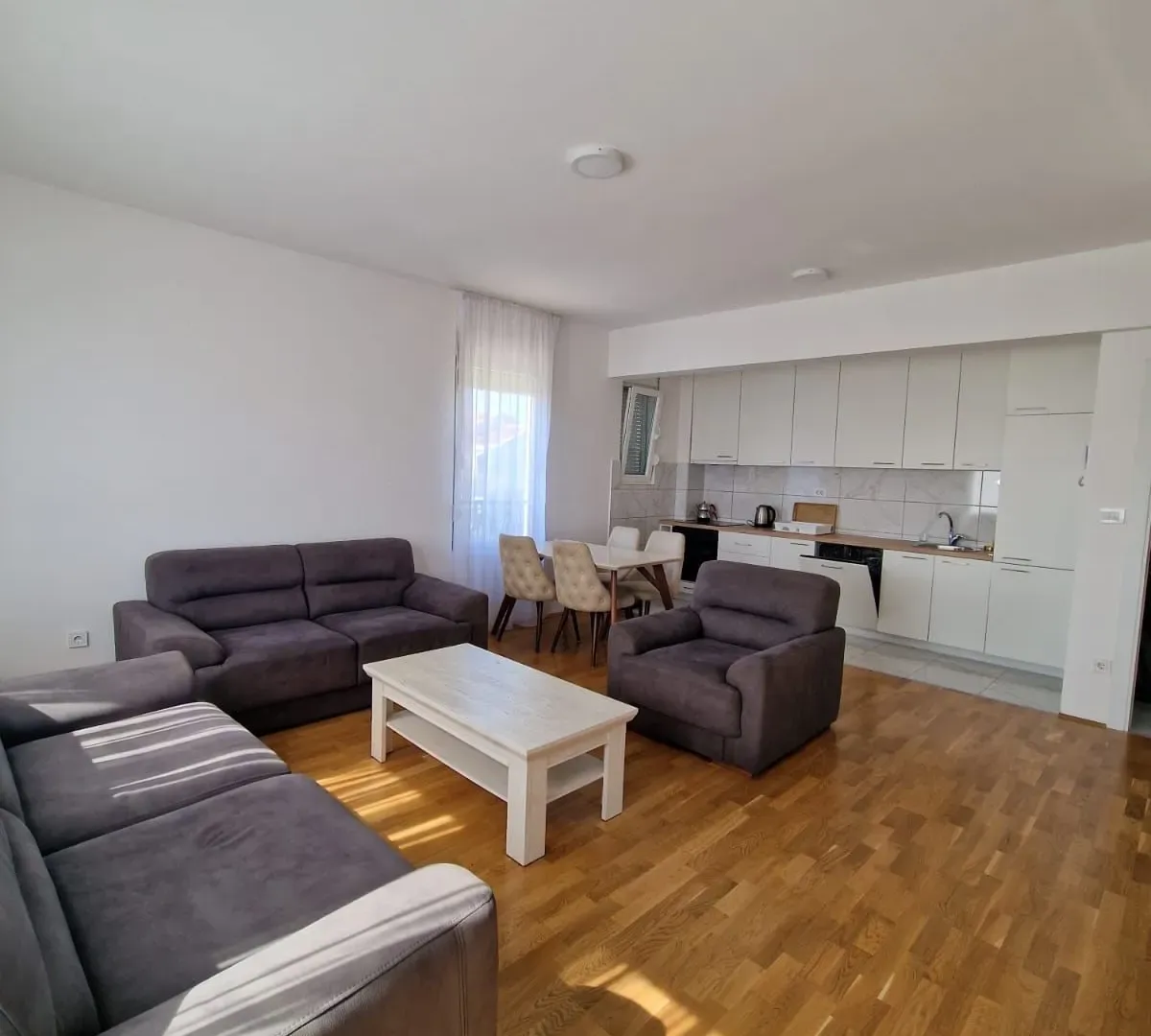 Prodaja, dvosoban stan, 70m², City Kvart, Podgorica