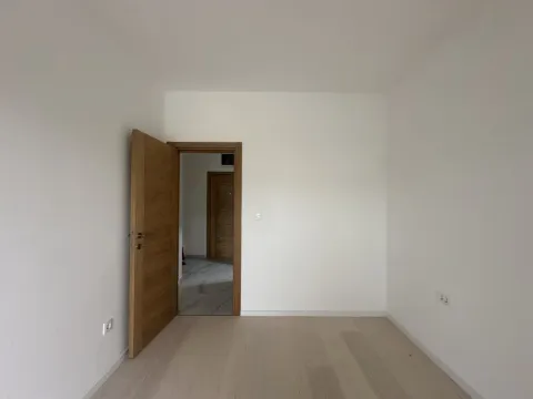 Sale, two bedroom apartment, 43m², Zabjelo, Podgorica - image 5