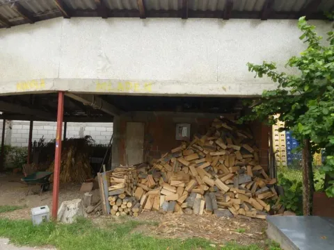 Prodaja, kuća, 450m², Majur, Jagodina - image 30