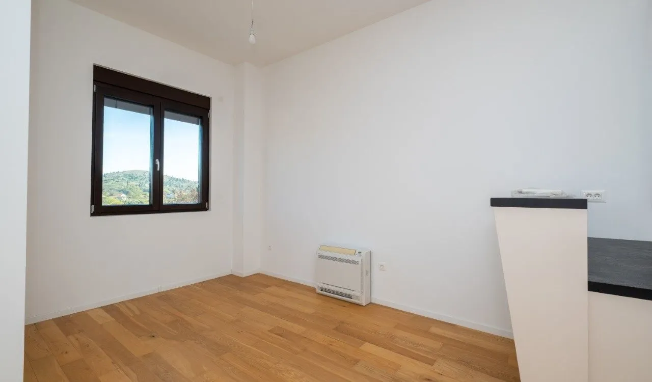 Prodaja, trosoban stan, 95m², Gornja Gorica, Podgorica