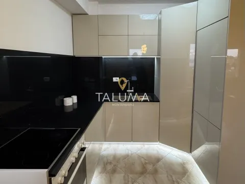 Rent, three bedroom apartment, 92m², City Kvart, Podgorica - image 3