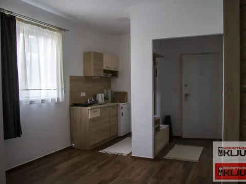Izdavanje, garsonjera, 35m², Centar, Novi Sad - image 5