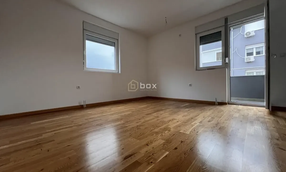 Sale, two bedroom apartment, 54m², Pantelej, Niš