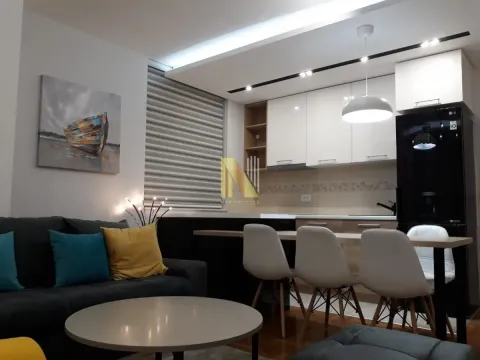 Izdavanje, dvosoban stan, 53m², Bulevar Oslobodjenja, Novi Sad Sve Podlokacije - image 5